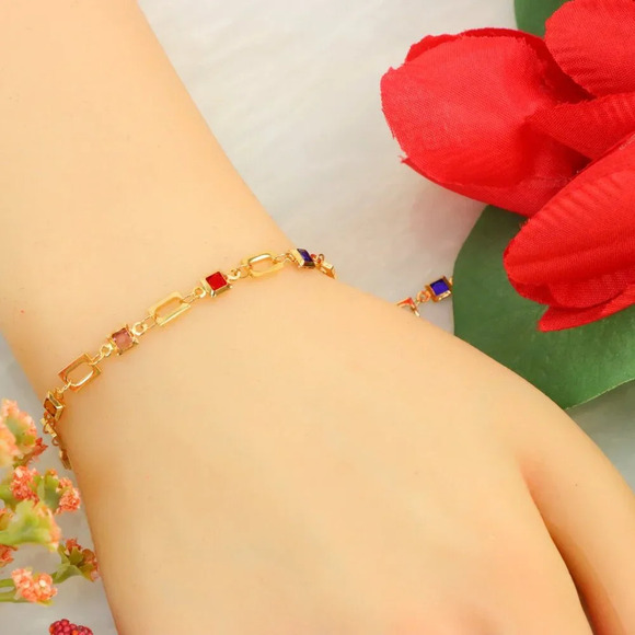 "New Beautiful Design Bracelet for Women/Girls, Gift, B563 - Picture 3 of 10